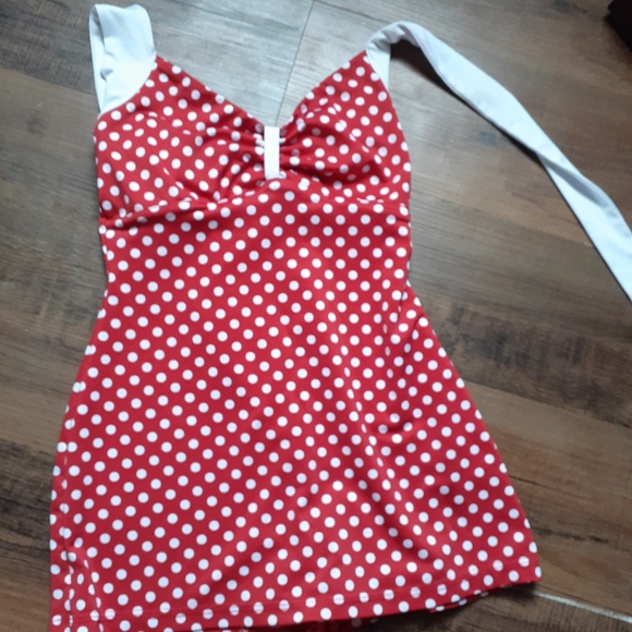 Pinup couture bathing suit - Picture 3 of 3